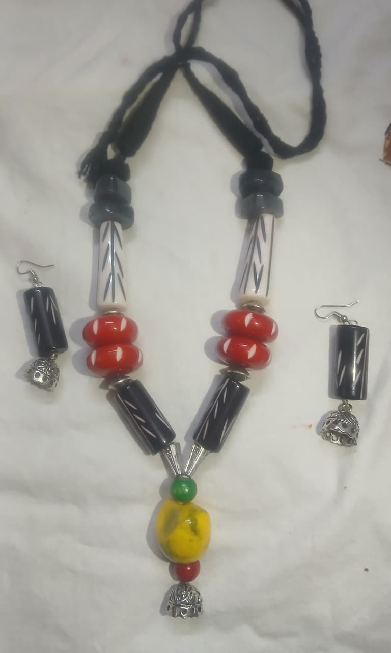 Chemical Beads Set - Simple elegant design